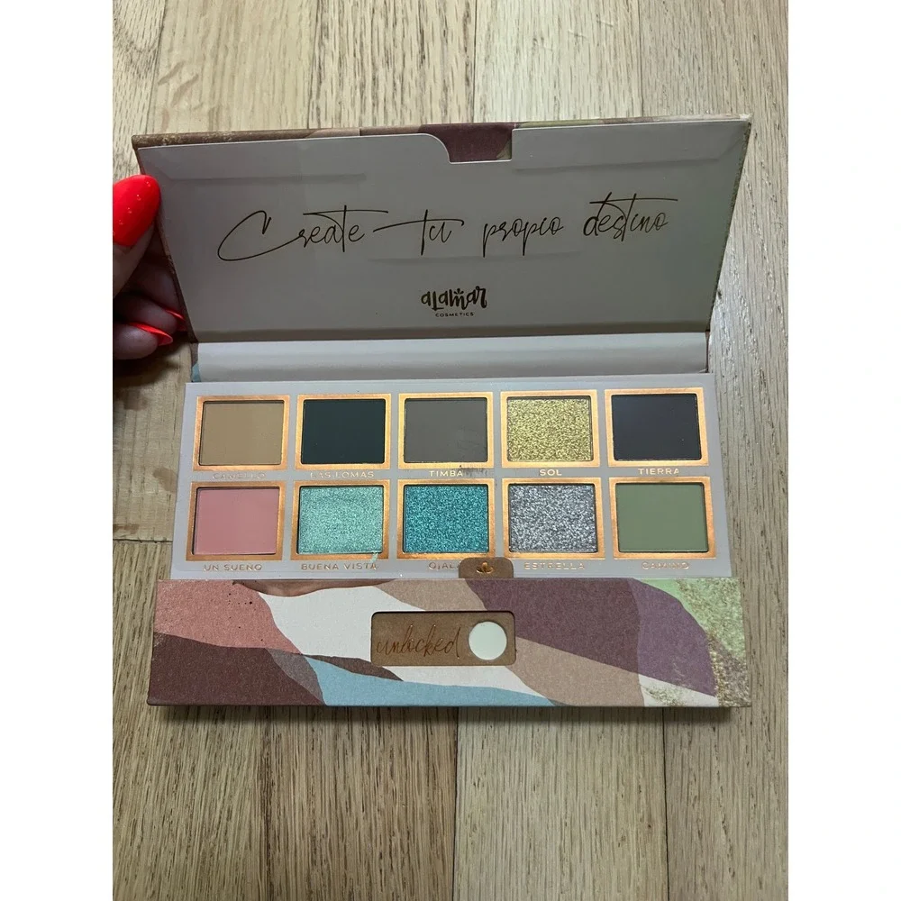 Alamar Cosmetics Destino Eyeshadow Palette Unisex 10-Pan Multi-Color NEW